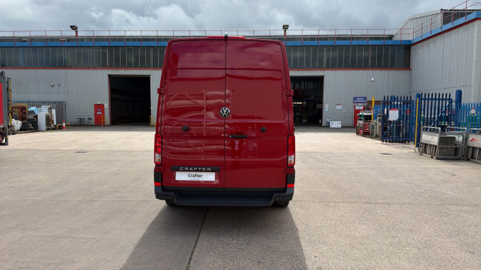 Volkswagen Crafter Cr35 Mwb Diesel Fwd 2.0 TDI 140PS Commerce Plus High Roof Van - Image 8